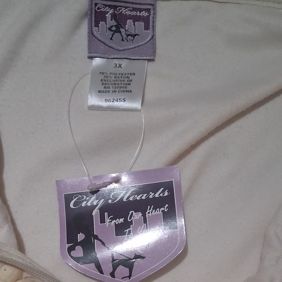 NWT CITY HEART SZ. 3X CREAM ZIPPERED HOODIE - Picture 11 of 12
